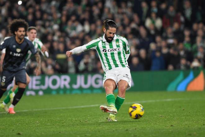  Isco, contra el Rayo (Foto: Kiko Hurtado).