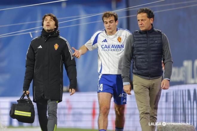 Francho Serrano, lesionado en el Zaragoza-Racing de Ferrol (Foto: LALIGA).