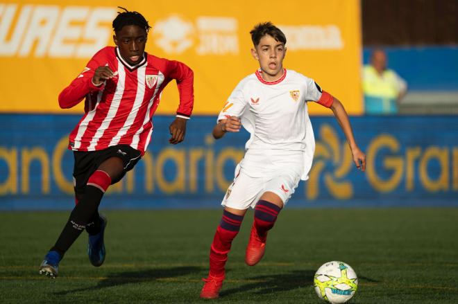 Daniel Begines Páez, canterano del Sevilla y primo de Gavi (Foto: LALIGA).