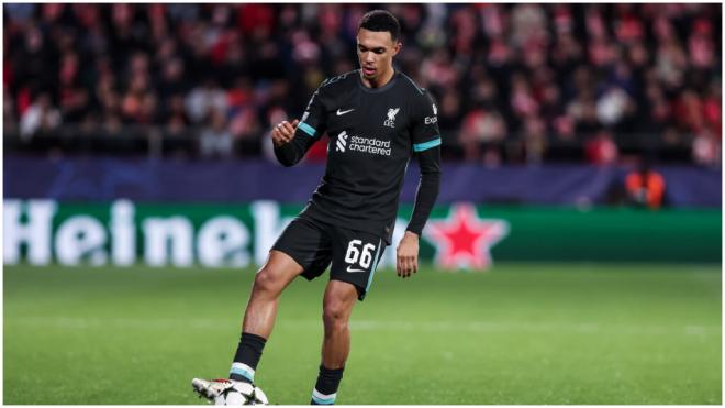 Trent Alexander-Arnold en un partido con el Liverpool. (Fuente: Europa Press)