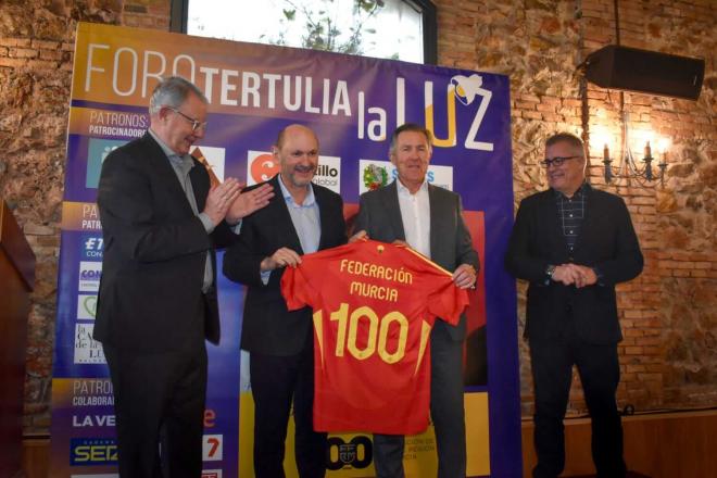 Rafael Louzán, en el Foro de la Luz de Murcia (Foto: RFEF).