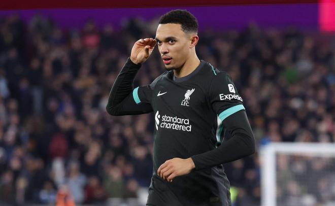 Trent Alexander-Arnold celebra su gol en el West Ham-Liverpool. (Foto: Cordon Press)