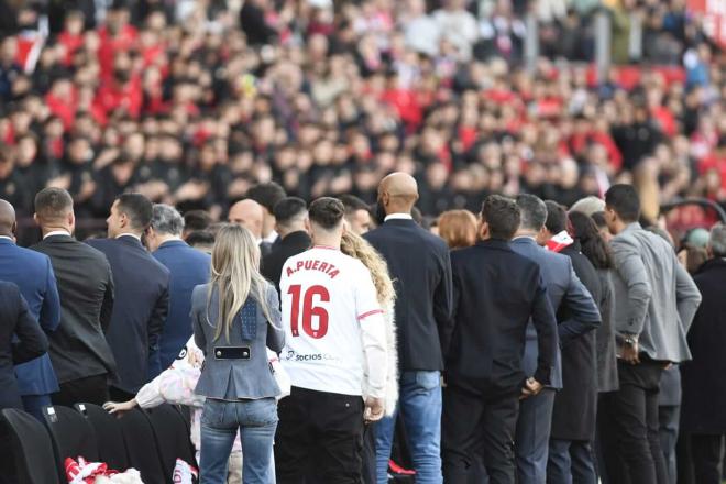 Aitor Puerta, con la camiseta de su padre (Foto: Kiko Hurtado)