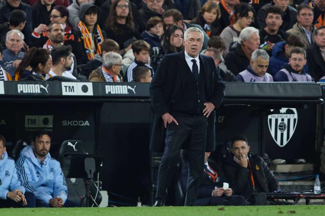 Carlo Ancelotti en el Valencia-Real Madrid (Cordon Press)