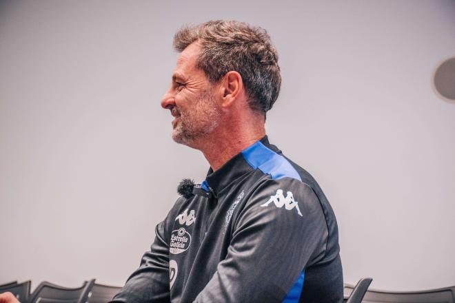 Diego Cocca, en la rueda de prensa previa al Ourense-Real Valladolid.