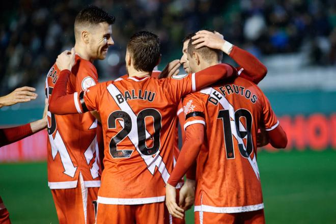 Jorge de Frutos celebra uno de sus goles en el Racing de Ferrol-Rayo Vallecano (Foto: EFE).