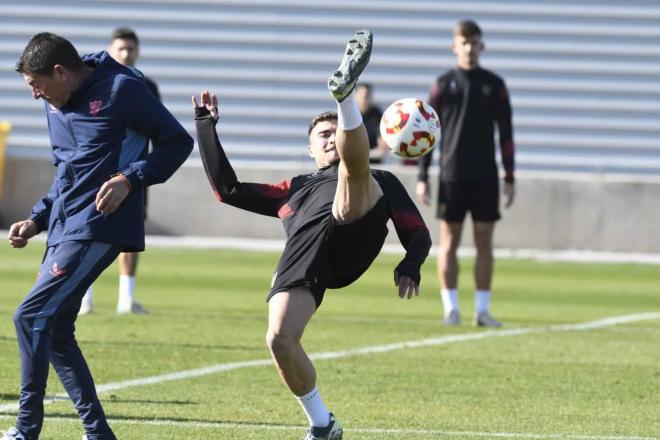 Adriá Pedrosa, durante la sesión del viernes (Foto: Kiko Hurtado).