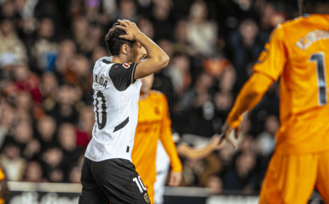 Abatidos tras el Valencia CF - Real Madrid