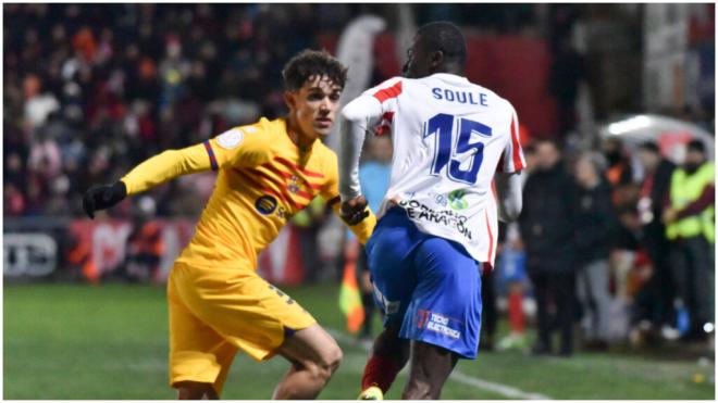 Imágenes del último enfrentamiento entre el Brabastro y el FC Bracelona. (Foto: Cordon Press)