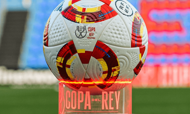 Balón de la Copa del Rey en Elda