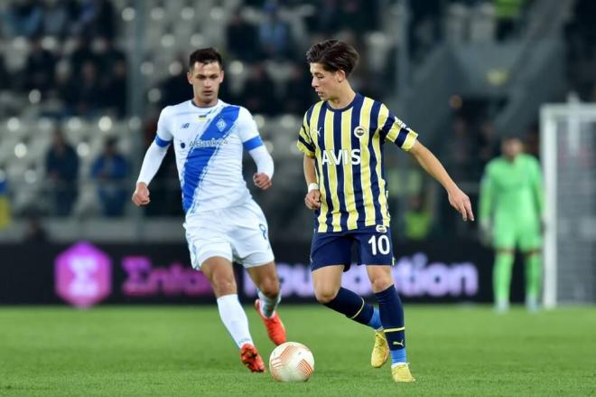 Volodymyr Shepelev, jugador que interesa al Sporting, junto a Arda Güler (Foto: Cordon Press).