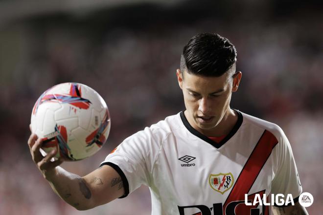 James Rodríguez, en un partido con el Rayo Vallecano (Foto: LALIGA).