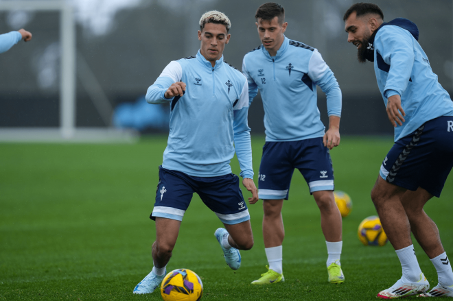 Jones El-Abdellaoui en su primer entrenamiento con el Celta (Foto: RC Celta).