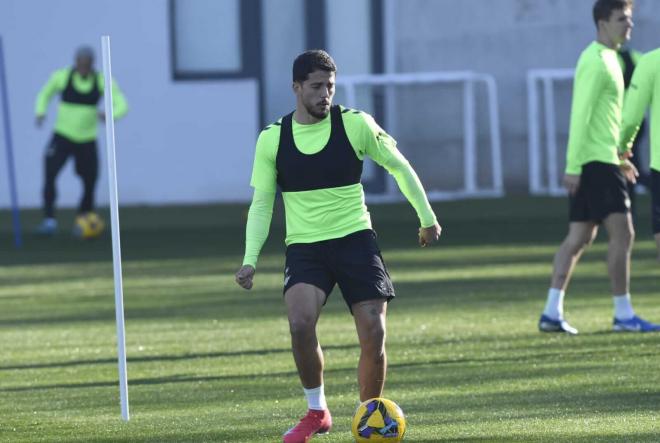 Pablo Fornals, en el entrenamiento de este jueves (Foto: Kiko Hurtado).