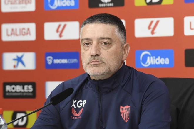 Xavi García Pimienta, en la rueda de prensa de este viernes (foto: Kiko Hurtado).