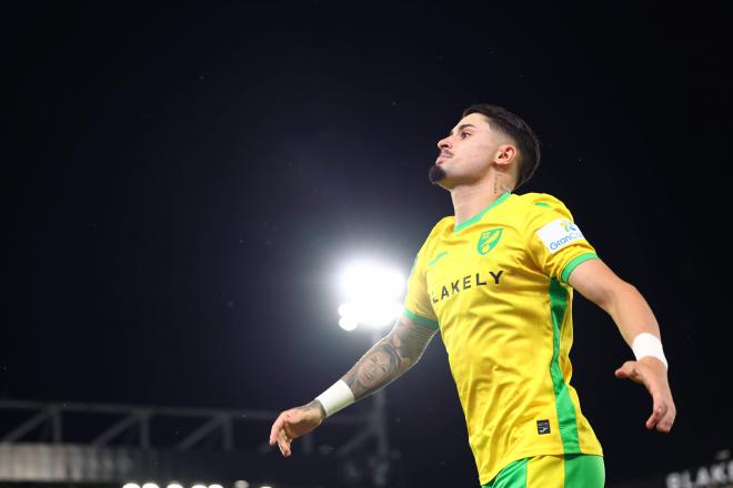 Borja Sainz celebra un gol con el Norwich City (Foto: Cordon Press).