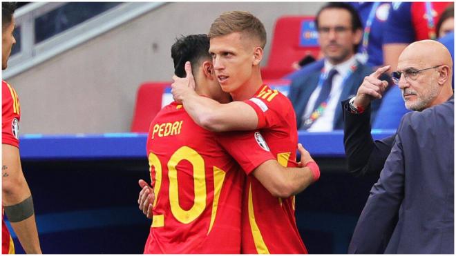 Pedri y Dani Olmo en la Selección Española. (Foto: Cordon Press)