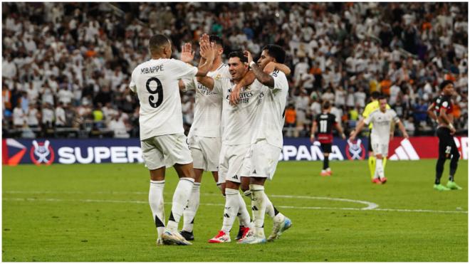 El Real Madrid en la Supercopa de España. (Foto: Cordon Press)