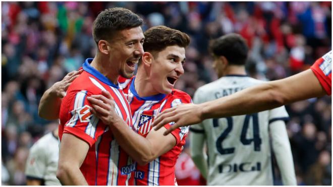 El Atleti celebrando el gol de Julián Álvarez. (Foto: EFE)