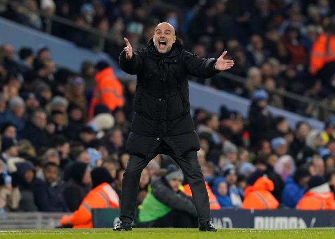 Pep Guardiola, en un partido con el Manchester City (Foto: Cordon Press).