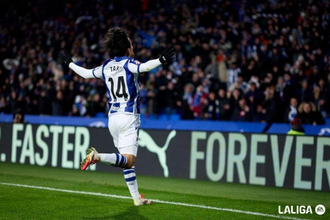 Take Kubo celebra su gol ante el Villarreal. (Foto: LALIGA)