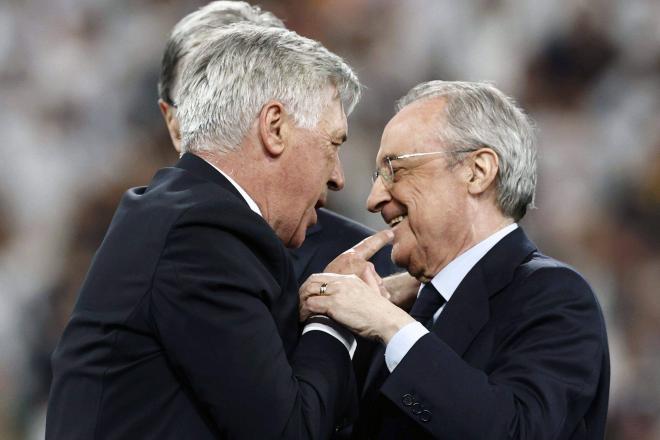 Carlo Ancelotti y Florentino Pérez, tras la 14ª Champions del Real Madrid (Foto: Cordon Press)