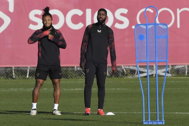 Kelechi Iheanacho, en la sesión del martes (Foto: Kiko Hurtado).