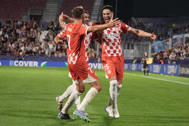 Juanpe Ramírez celebra un gol de Champions del Girona (Foto: Cordon Press).