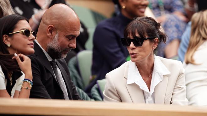 Pep Guardiola y Cristina Serra en un partido de tenis (Foto: Cordon Press)