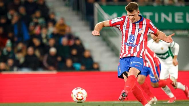 Alexander Sorloth durante el partido ante el Elche (Fuente: Cordon Press)