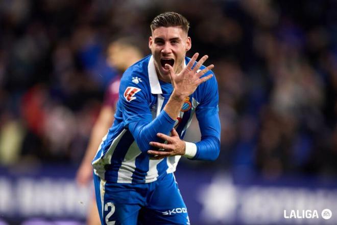 Celebración de Roberto Fernández. (Foto: LALIGA)