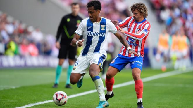 Tapia y Griezmann en el Atlético de Madrid - CD Leganés (Foto: Europa Press)