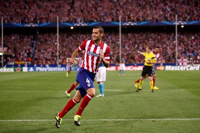 Mario Suárez, en un partido con el Atlético de Madrid (Cordon Press)