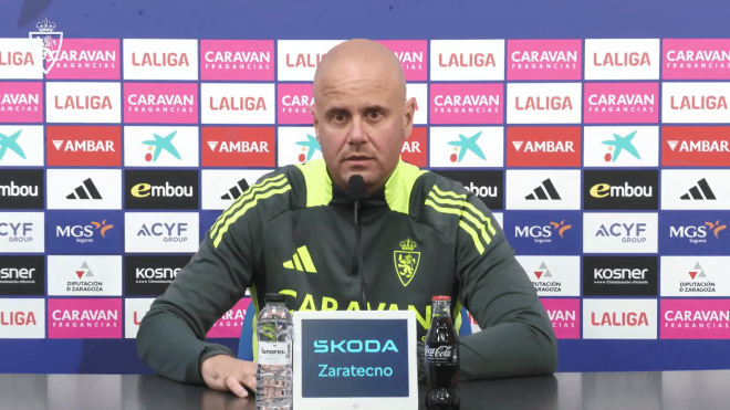 Miguel Ángel Ramírez, en sala de prensa con el Zaragoza (Foto: RZ).