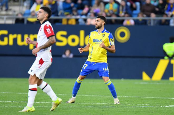 Climent se estrena como titular (Foto: Cádiz CF).