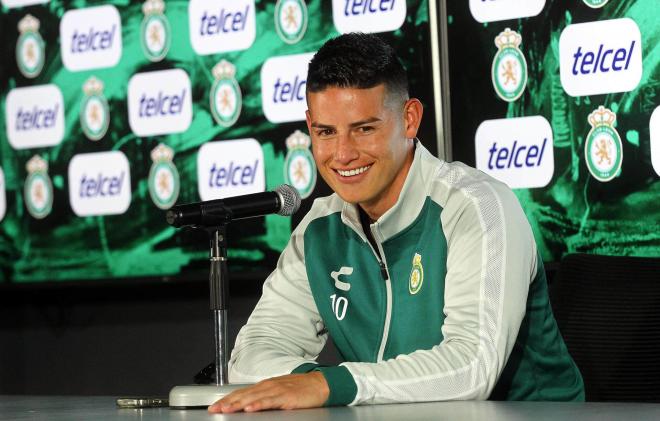 James Rodríguez, en su presentación con el Club León (FOTO: EFE).