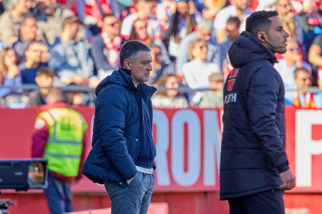 García Pimienta, en el Girona-Sevilla (Foto: Cordon Press).