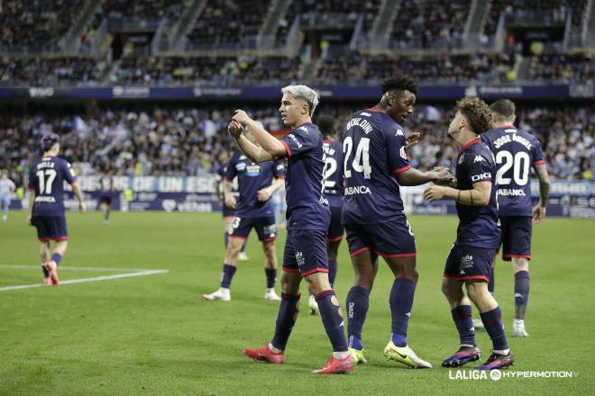 Yeremay Hernández celebra su gol al Málaga CF (Foto: LALIGA).