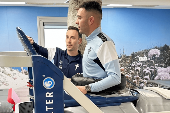 Iago Aspas corriendo en una cinta antigravedad (Foto: RC Celta).