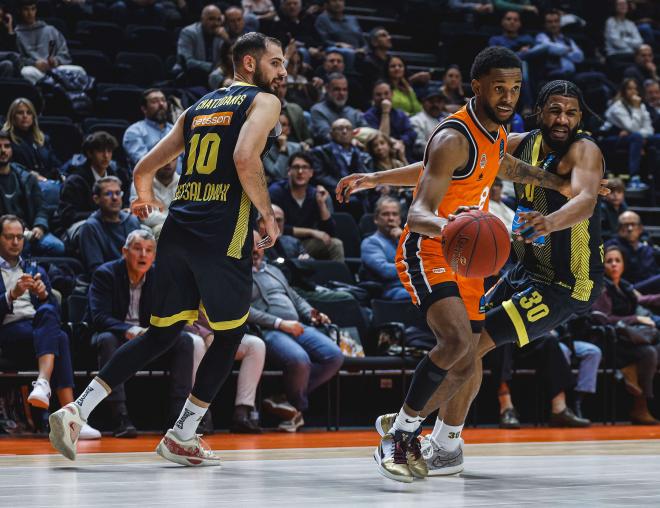 Valencia Basket - Aris