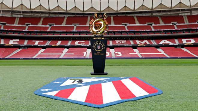 El trofeo del Mundial de Clubes, en el Metropolitano ('X' @atleti)