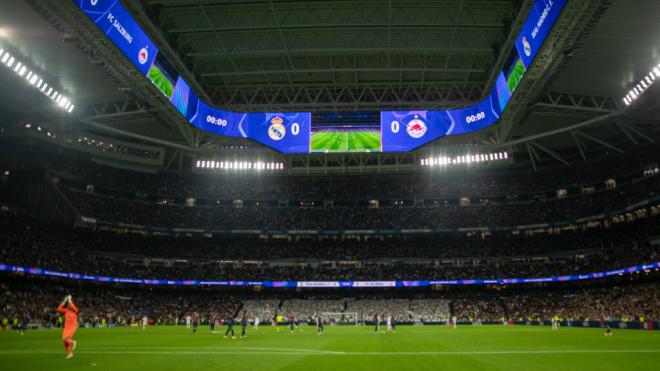 El Estadio Santiago Bernabéu en Champions (Cordon Press)