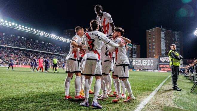 El Rayo Vallecano celebrando ante el Celta (Cordon Press)