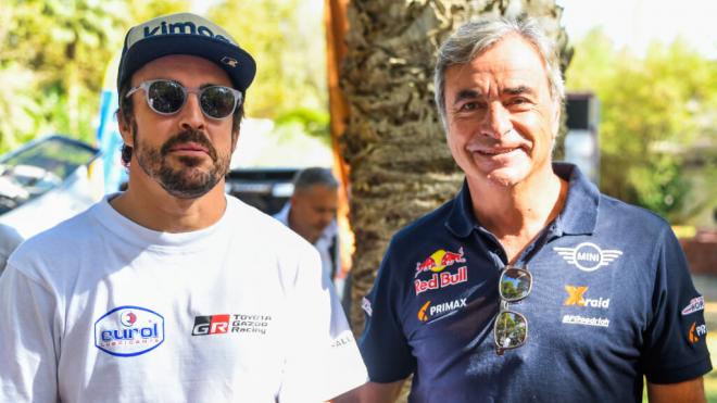 Carlos Sainz, junto a Fernando Alonso (foto: Cordon Press).