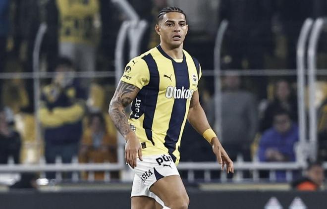 Diego Carlos debuta con el Fenerbahçe (Foto: Fenerbahçe).