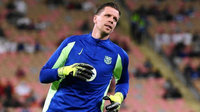 Wojciech Szczęsny calentando con el Barcelona (FC Barcelona)