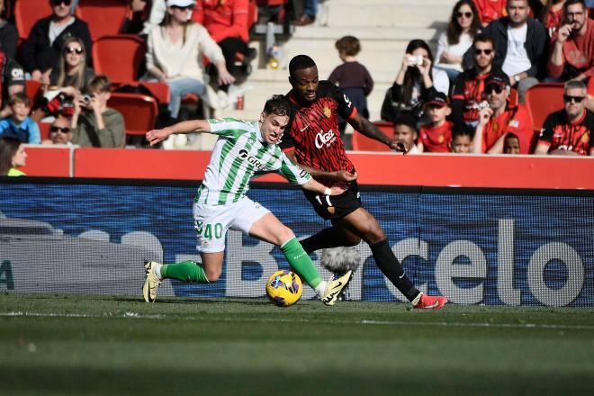 Ángel Ortiz, ante el Mallorca (Foto: Cordon Press)