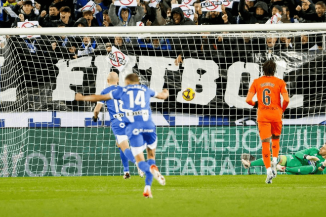 Gol de Kike García (Foto: LaLiga).