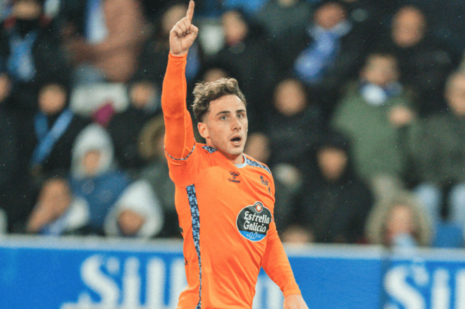 Pablo Durán celebrando su gol ante el Alavés (Foto: RC Celta).