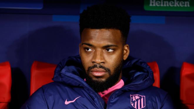 Thomas Lemar, en el banquillo del Atlético de Madrid (Cordon Press)